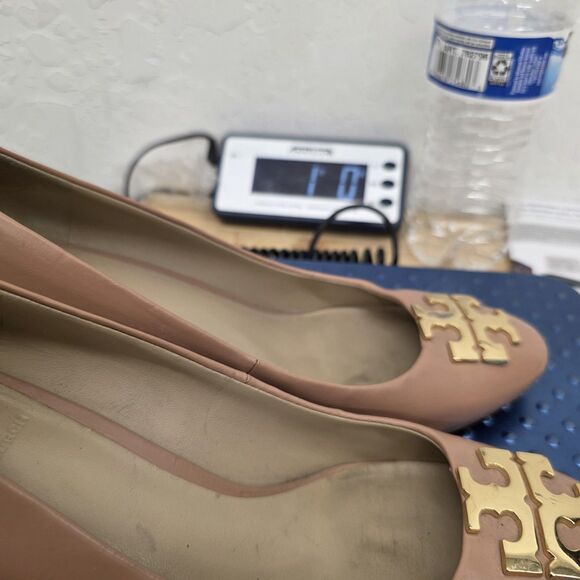 Tory Burch 'Raleigh' Leather Pump Logo Toe - Blush Oak - Size 7 - Picture 11 of 11